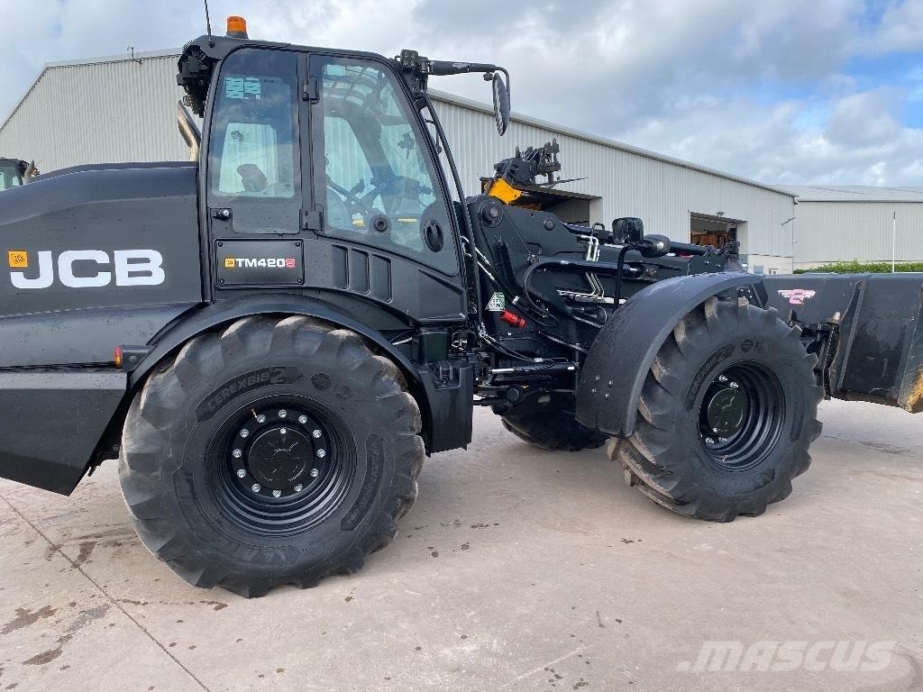 JCB TM420s Teleskopické nakladače pro zemědělství