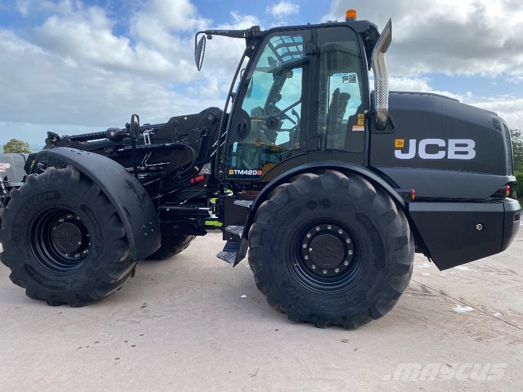 JCB TM420s Teleskopické nakladače pro zemědělství