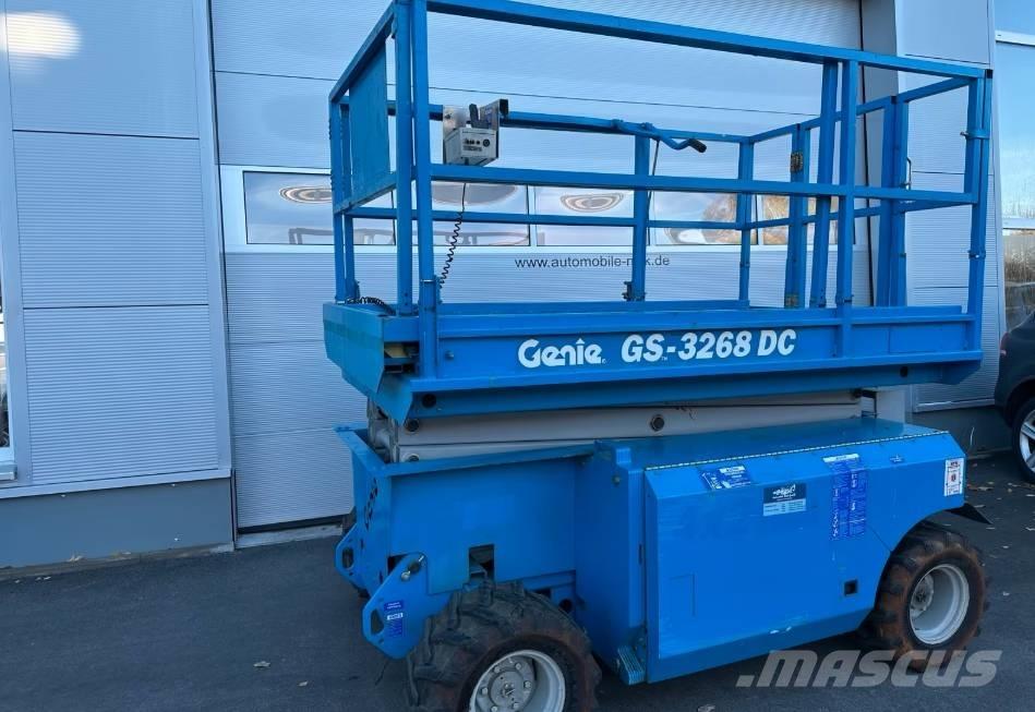 Genie GS 3268 Nůžková zvedací plošina