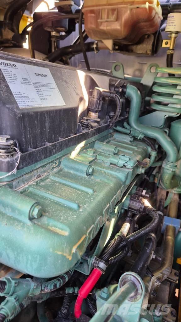 Volvo A 25 E Kloubové dempry