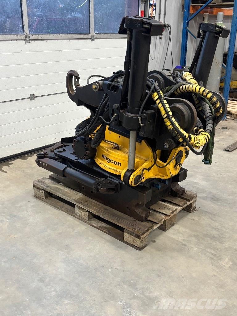 Engcon Ec30 s80gr30 Pásová rýpadla