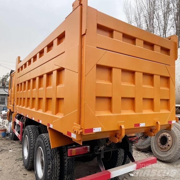 Shacman F3000 6X4 Sklápěče