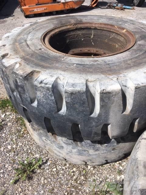 Bridgestone v Kolové nakladače