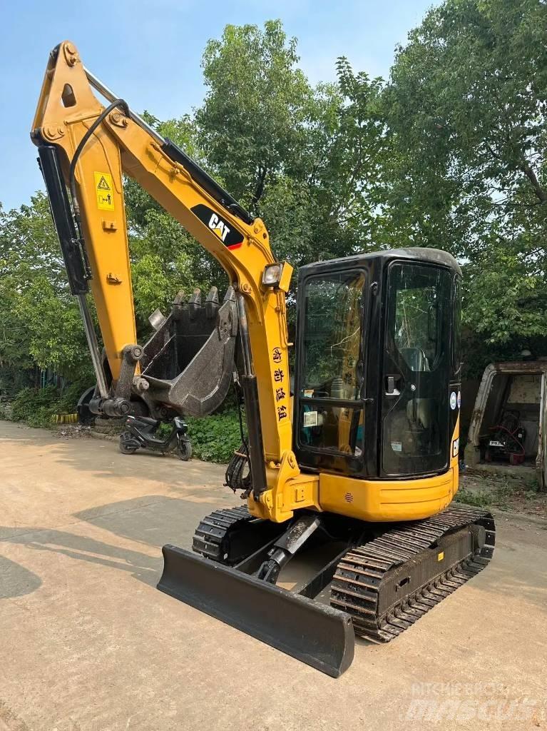 CAT 303CR Pásová rýpadla
