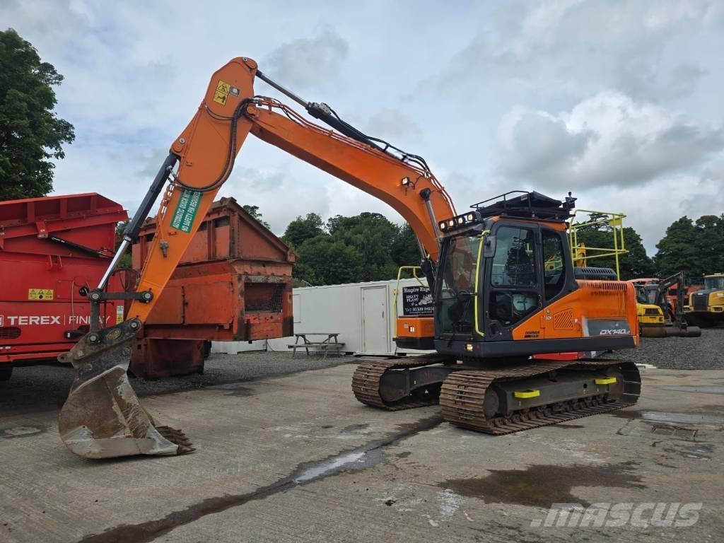 Doosan DX 140 LC Pásová rýpadla