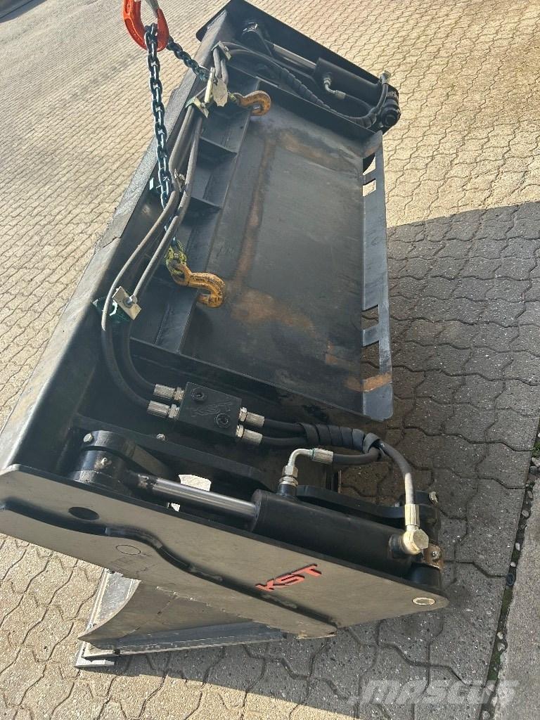  KST 4 i en skovl Lopaty