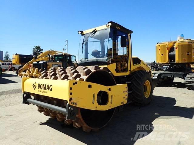 Bomag BW211PDH-5 Tahačové válce