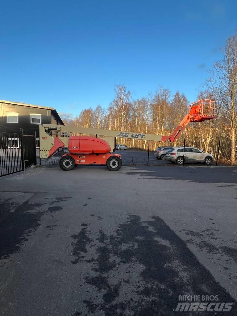 JLG 800 AJ Kloubové plošiny