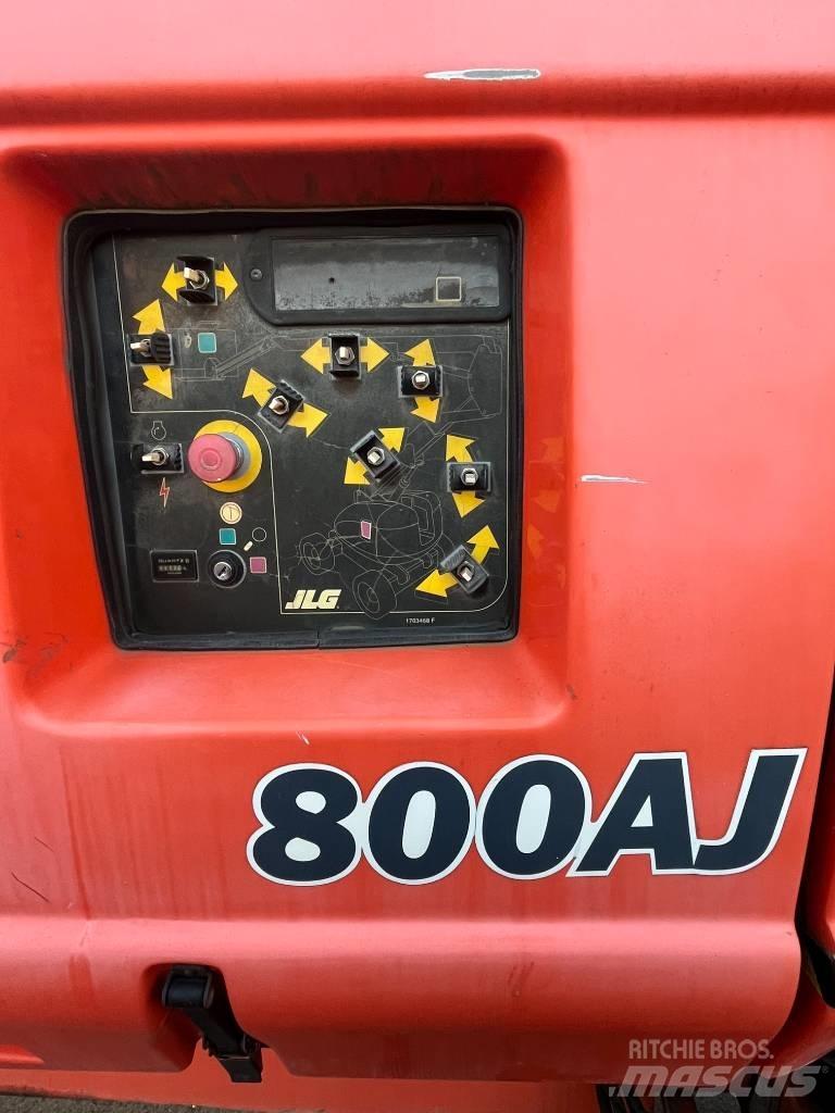 JLG 800 AJ Kloubové plošiny