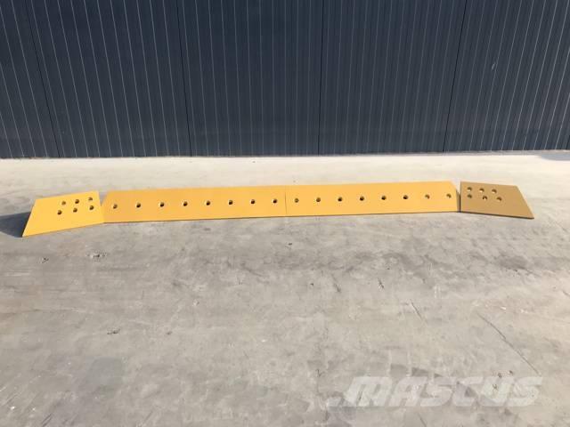 CAT D6R Ostatní komponenty