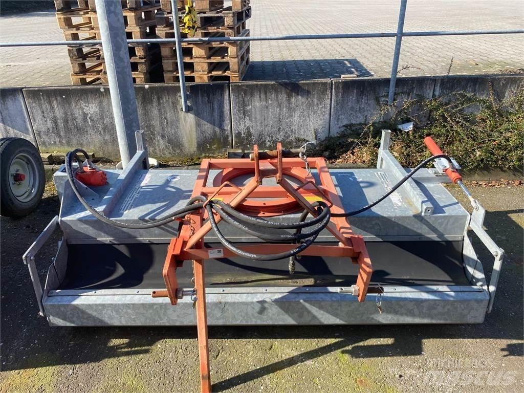 Briri SH 215 Zametací stroje