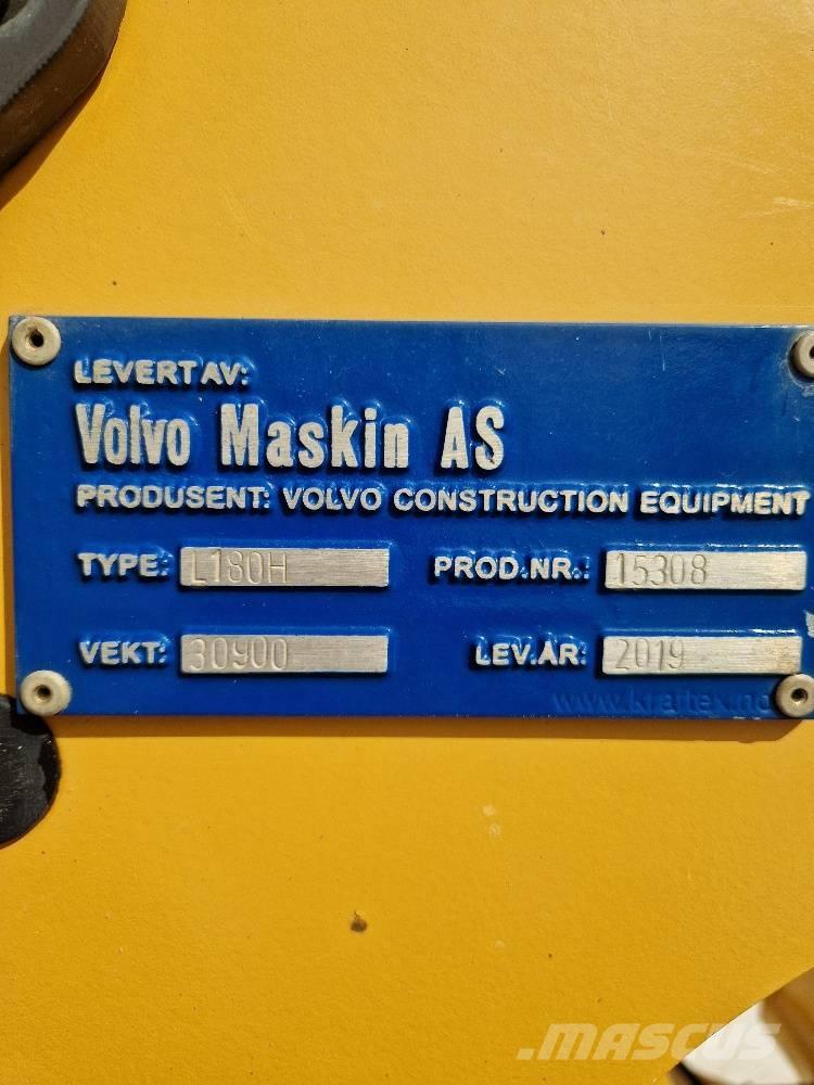 Volvo L180H Kolové nakladače