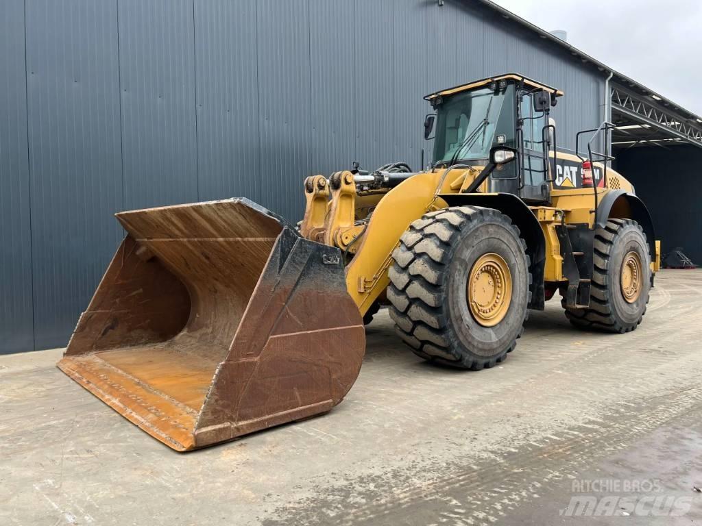 CAT 980M Kolové nakladače