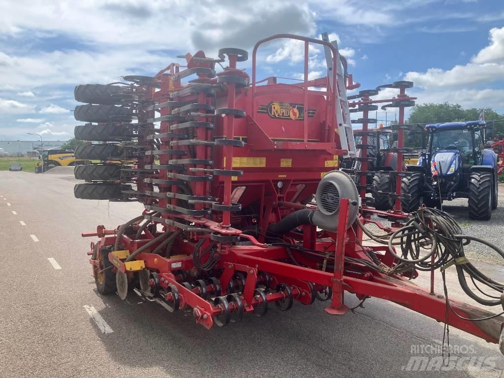 Väderstad RapidA600S Mechanické secí stroje