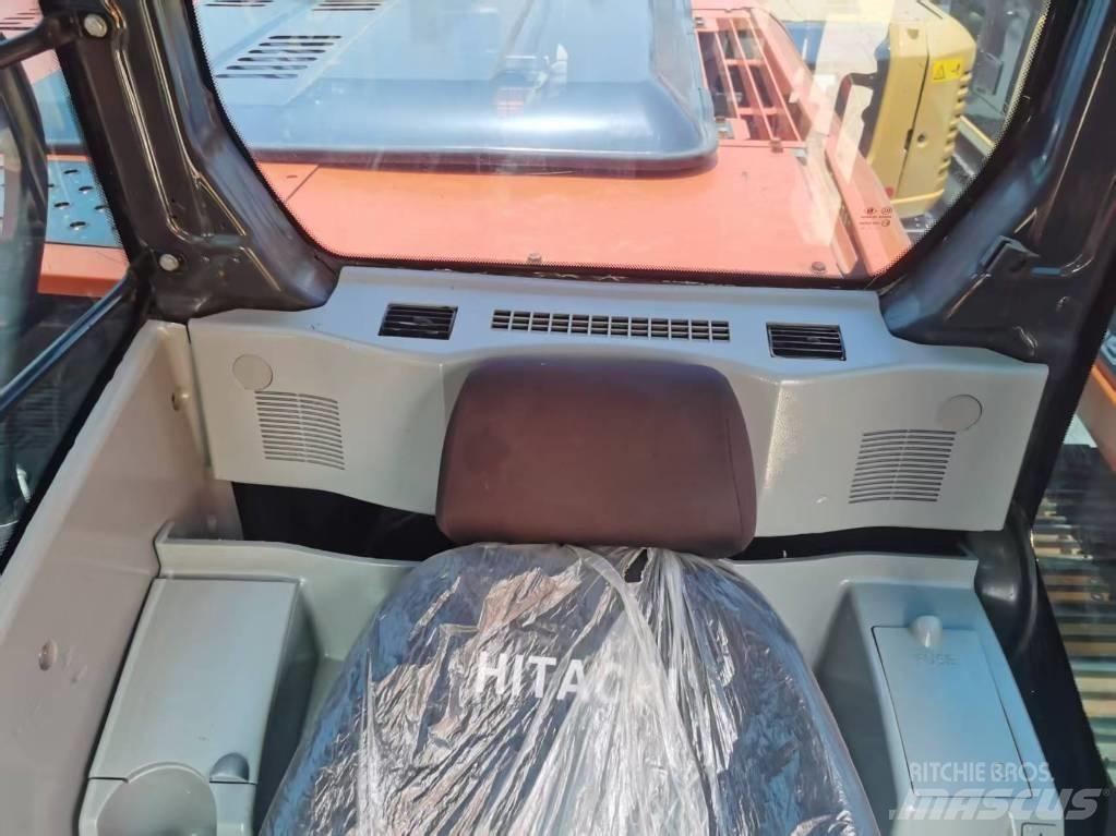 Hitachi ZX 210 Pásová rýpadla