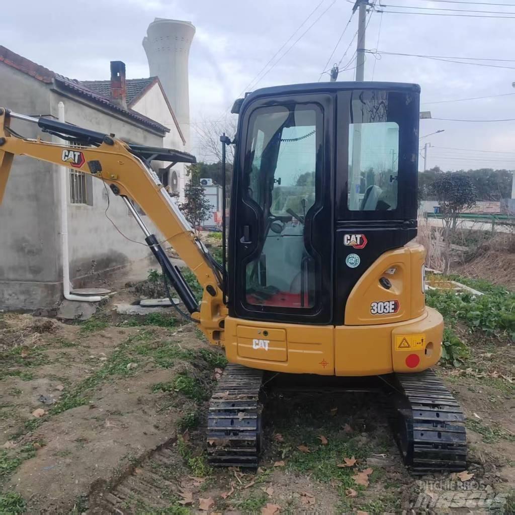 CAT 303 E Pásová rýpadla