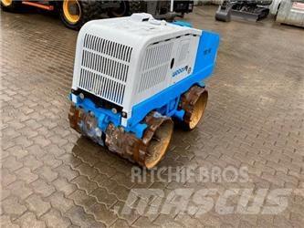 Weber TRC 86 Půdní kompaktory
