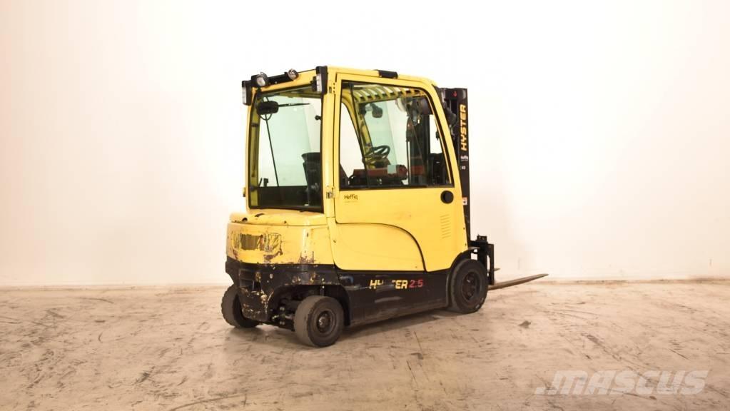 Hyster J2.5XN Akumulátorové vozíky