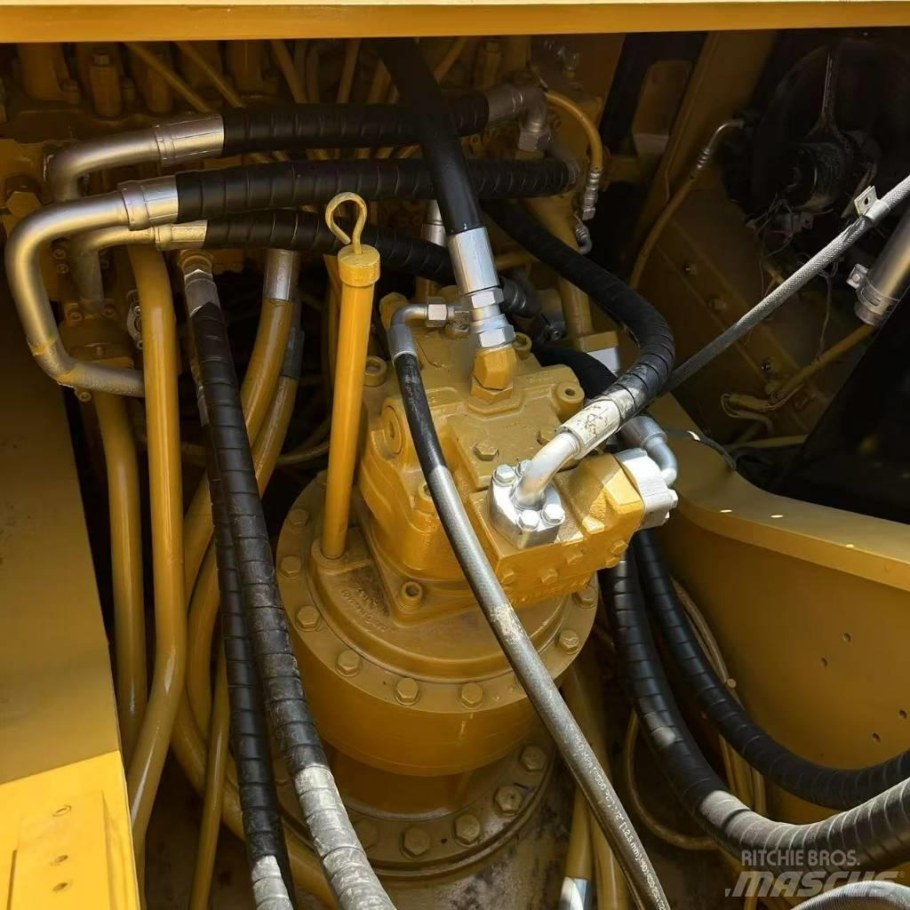 CAT 329 D 2L Pásová rýpadla