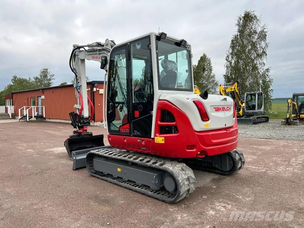 Takeuchi TB370 Midi rýpadla 7t - 12t