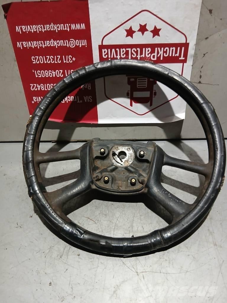 Scania R 440   1327026 Kabiny a interiér