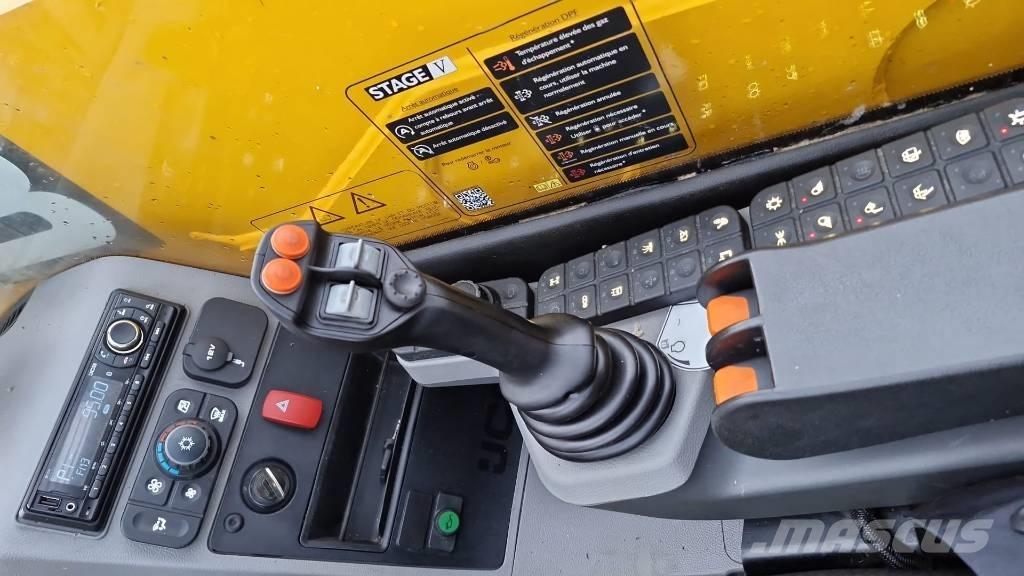 JCB 542-70 Agri Teleskopické manipulátory