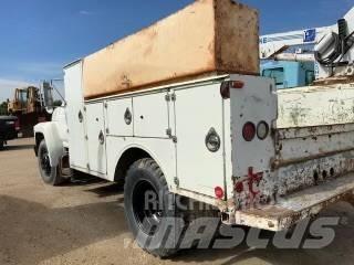Ford F600 Komunální / Multi-užitková vozidla