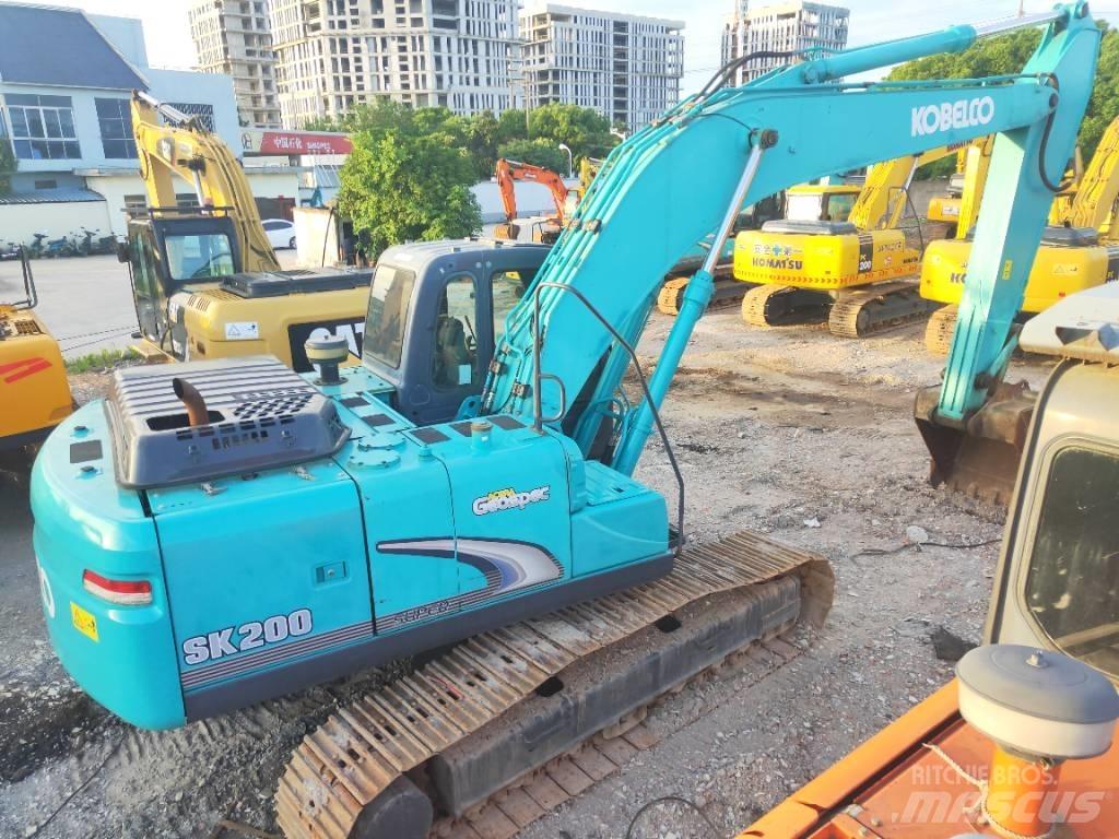Kobelco SK 200-8 Pásová rýpadla