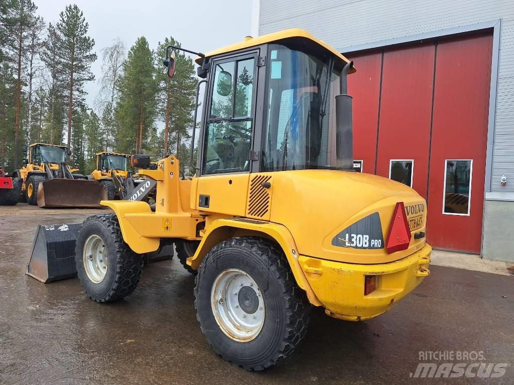 Volvo L30B AURALLA Kolové nakladače
