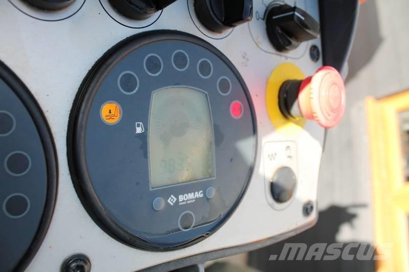 Bomag BW 135 AD-5 Tandemové válce