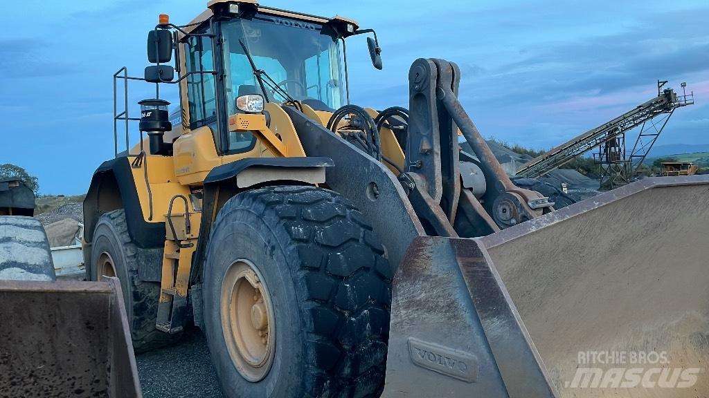 Volvo L180H Kolové nakladače