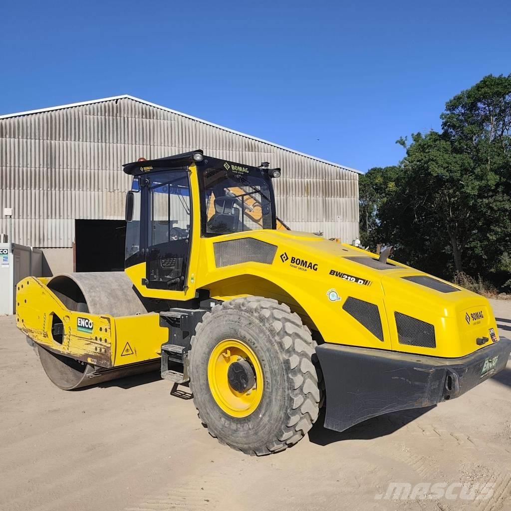 Bomag BW 219 D 5 Půdní kompaktory