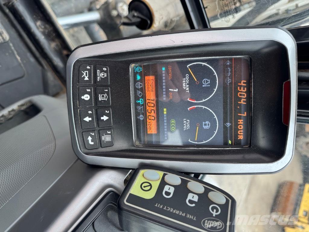 Bobcat E85 (14727) Midi rýpadla 7t - 12t