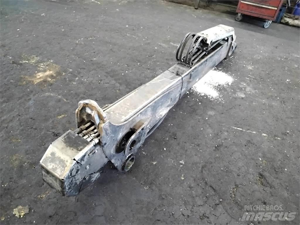 Cranab CRF8 Lesní jeřáby
