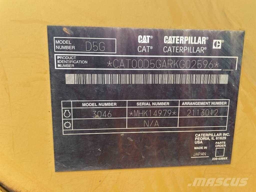 CAT D 5 LGP Pásové dozery