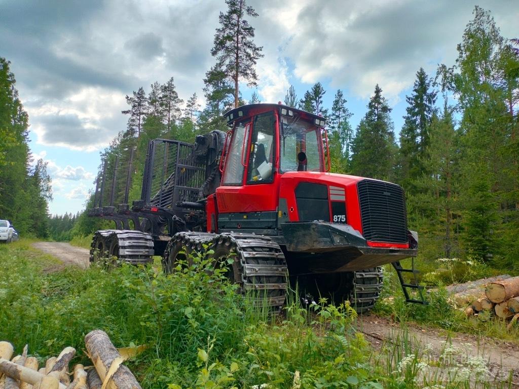 Komatsu 875 Vyvážecí traktory