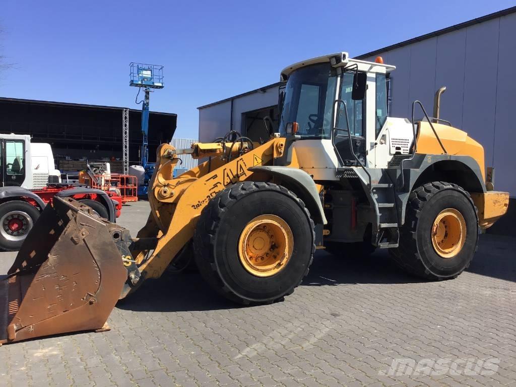 Liebherr L 544 Kolové nakladače