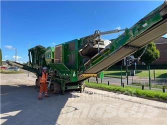 McCloskey J45 Mobilní drtiče