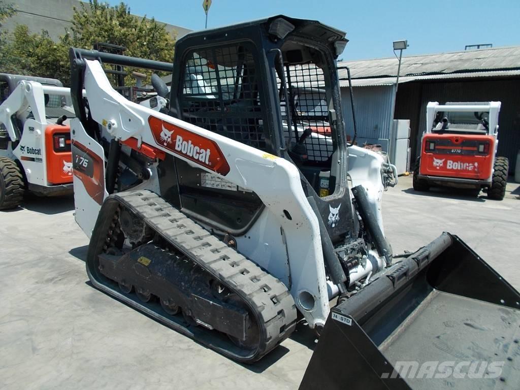 Bobcat T76 Smykem řízené nakladače