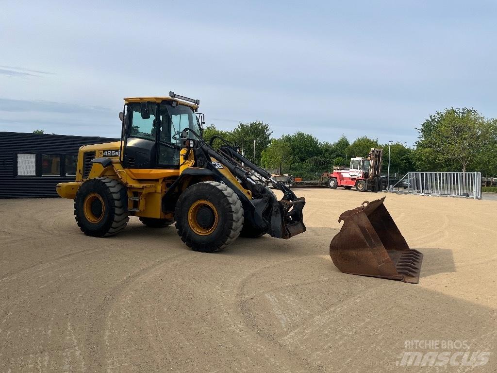 JCB 426 E HT Kolové nakladače