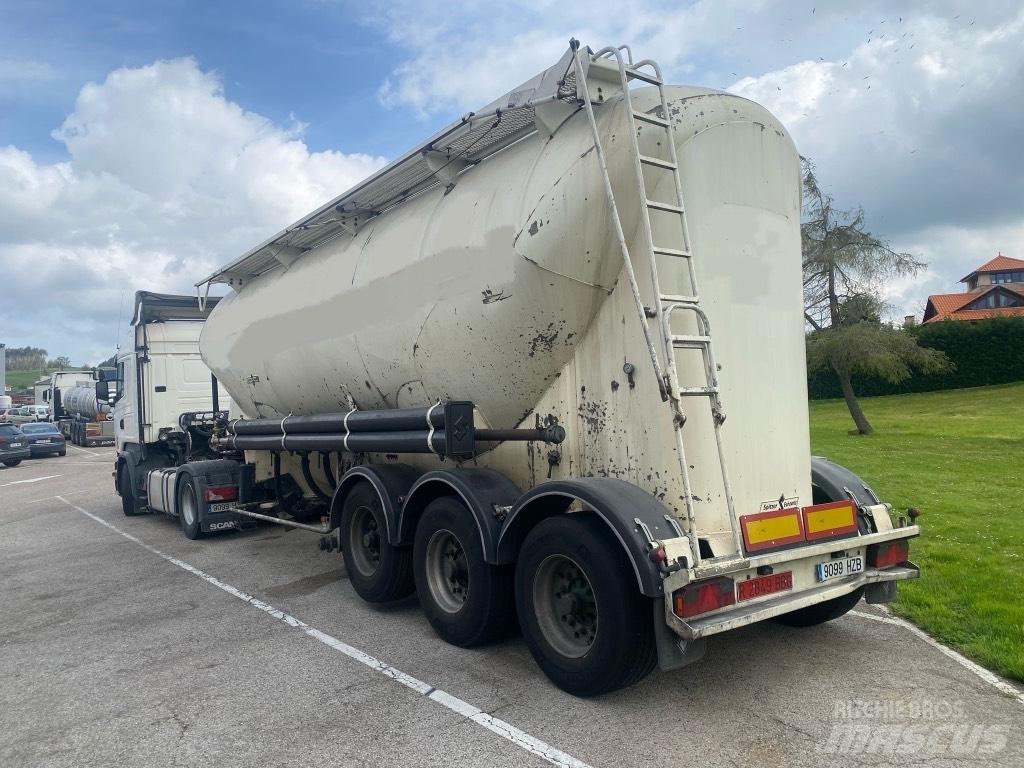 Spitzer SF2439PI Cisternové návěsy