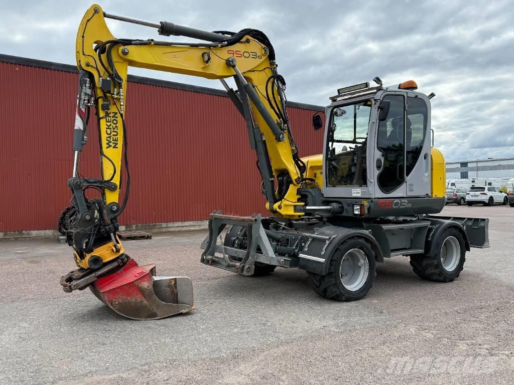 Wacker Neuson 9503 Kolová rýpadla