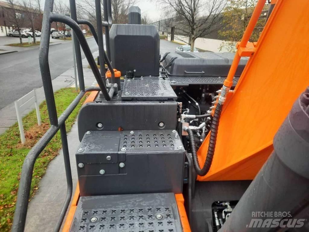 Doosan Dx140W-7 Kolová rýpadla