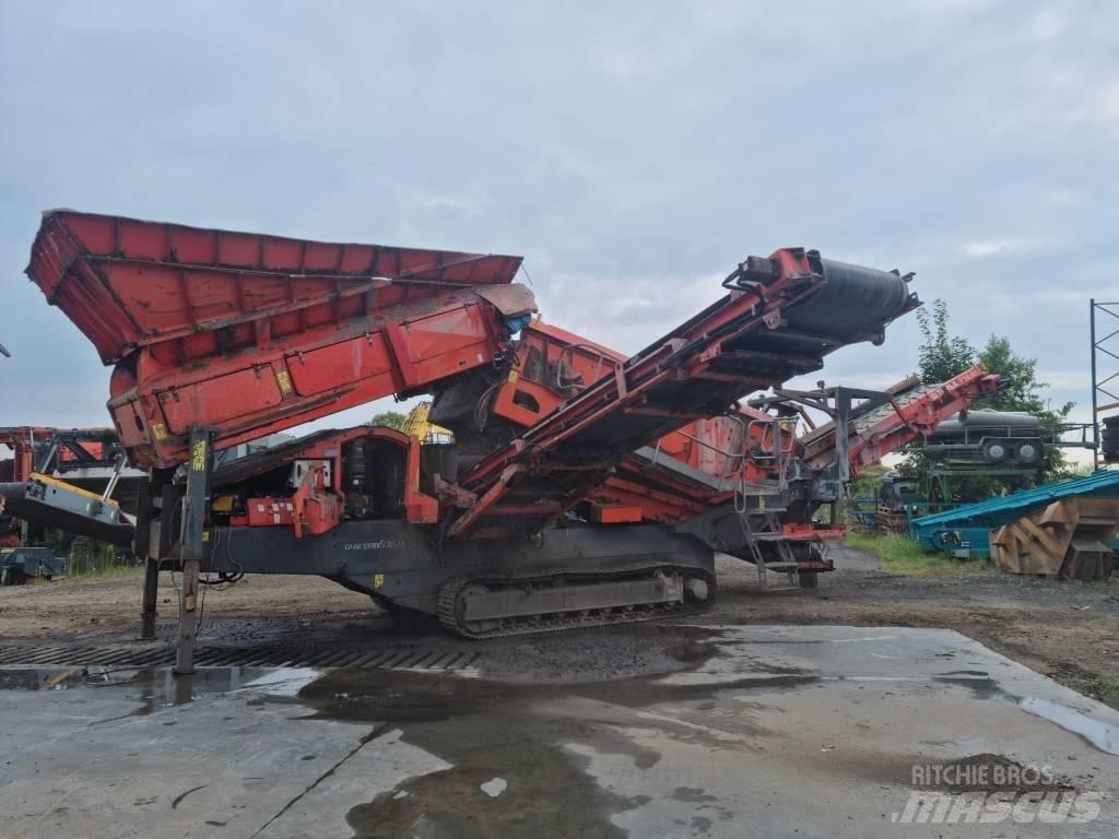 Terex Finlay 883+ Mobilní třídiče