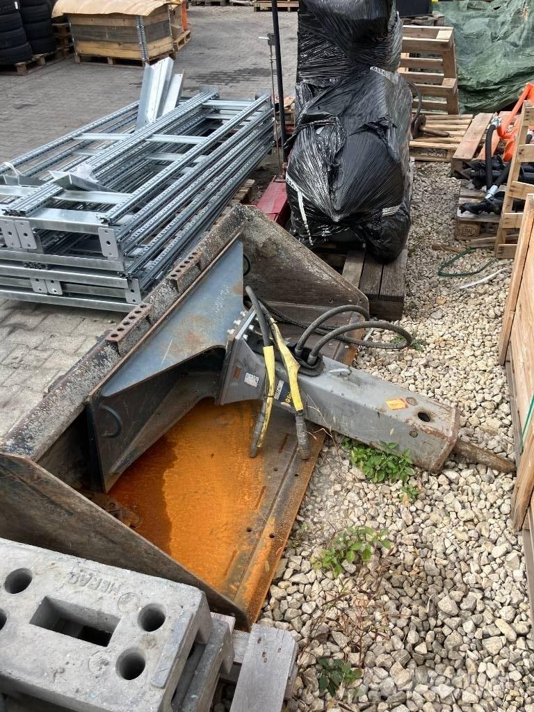 Bobcat S 570 Smykem řízené nakladače