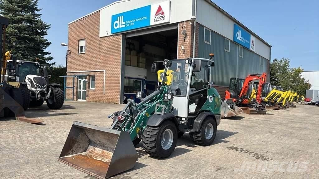 Wacker Neuson WL28 Kolové nakladače