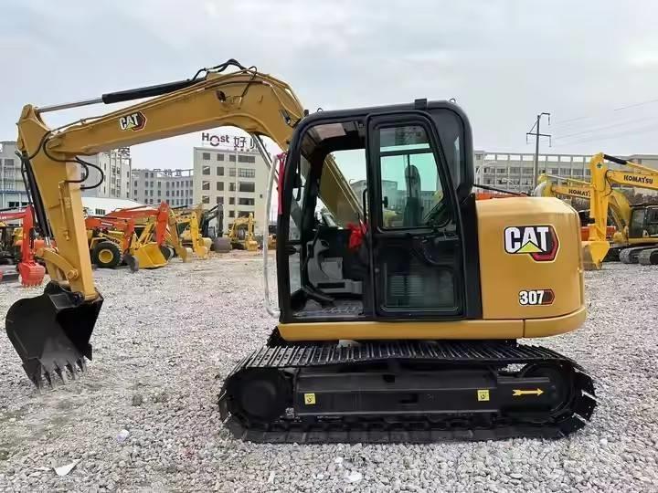 CAT 307 Pásová rýpadla