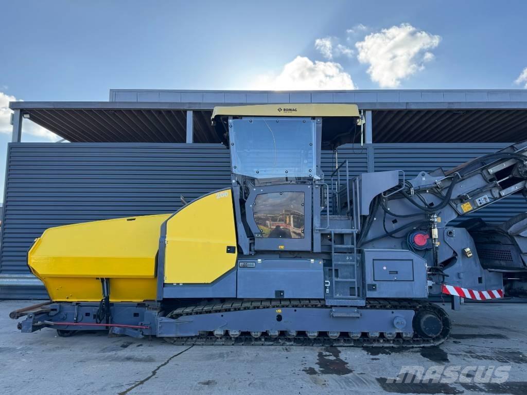 Bomag BMF 2500 S Finišery