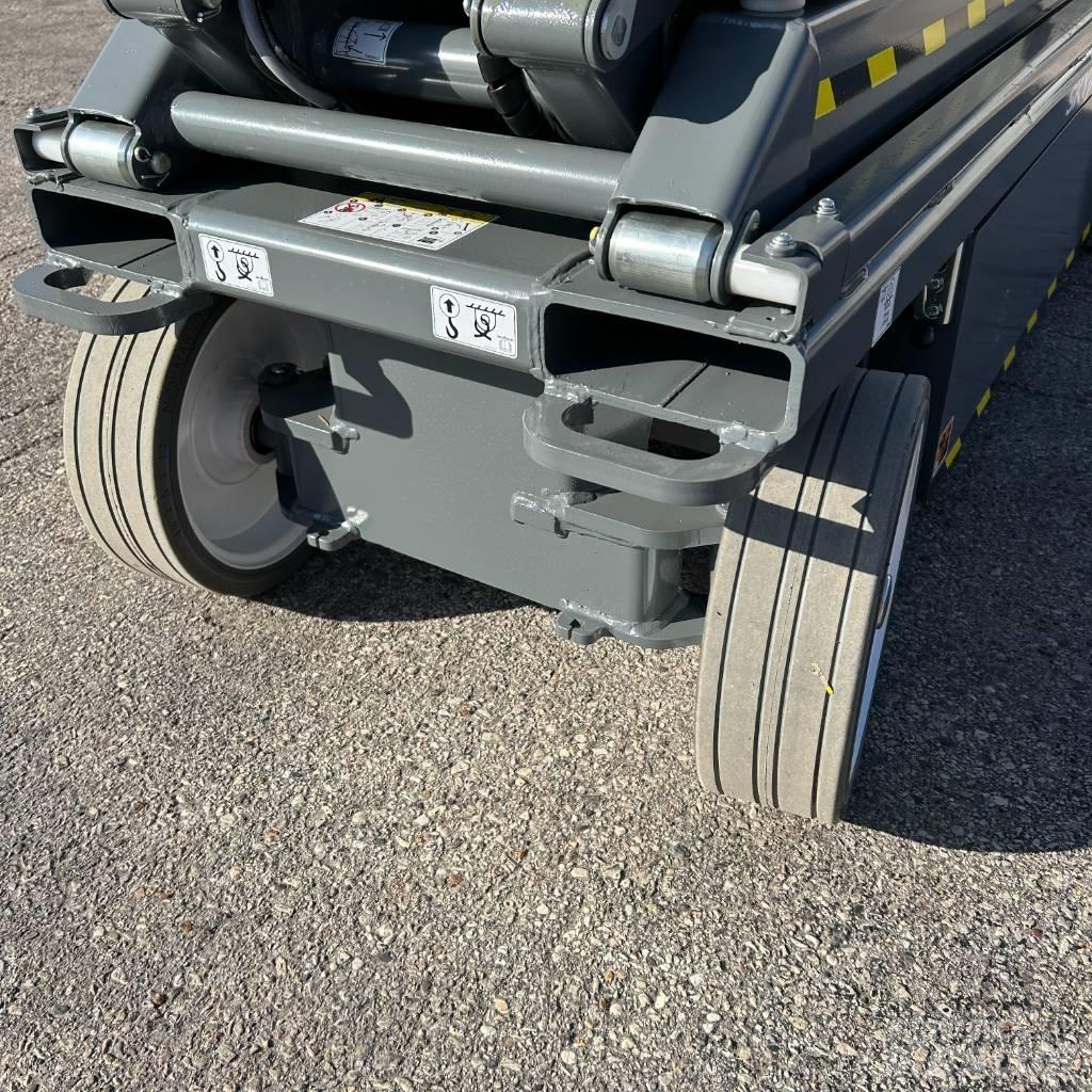 SkyJack SJ 3226 Nůžková zvedací plošina