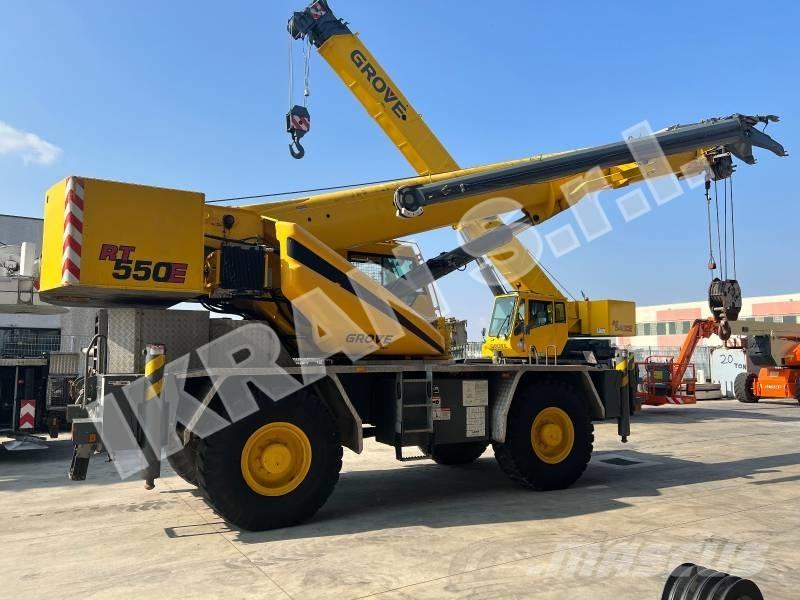 Grove RT550E Jeřáby pro těžký terén